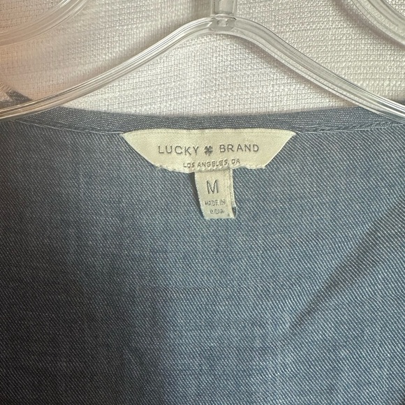 Lucky Brand, women’s bell sleeve peasant top, size M, blue - Picture 3 of 7